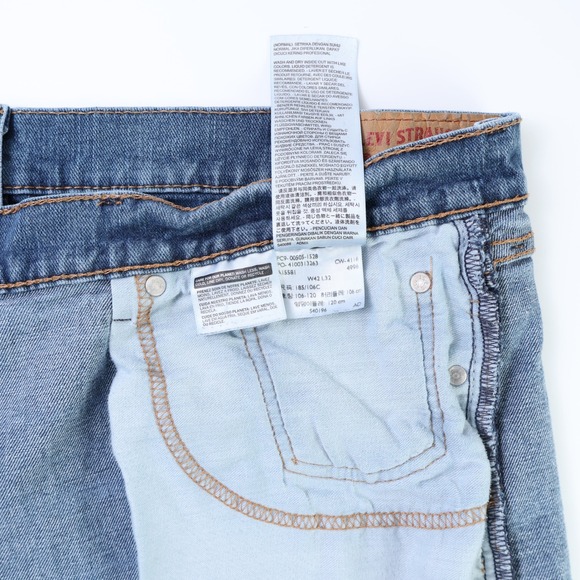 Levi's 505 Men's Regular Fit Straight Leg Jeans 42x32 Medium Wash Mexico - Picture 11 of 11